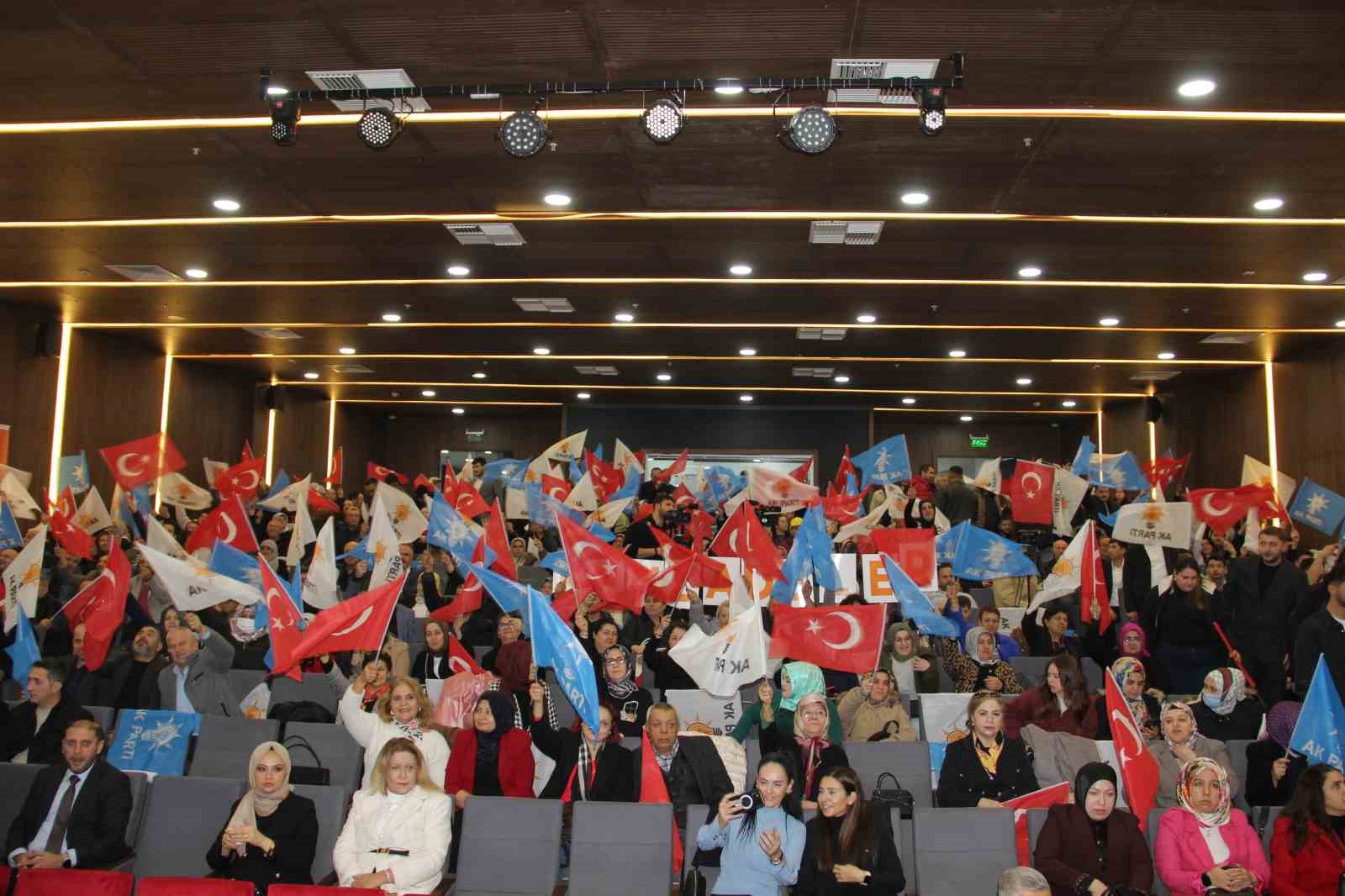 Bakan Bayraktar: "Türkiye’yi nükleer enerji liginde üst lige çıkaracağız"
Bakan Bayraktar: "Türkiye’yi nükleer enerji liginde üst lige çıkaracağız"