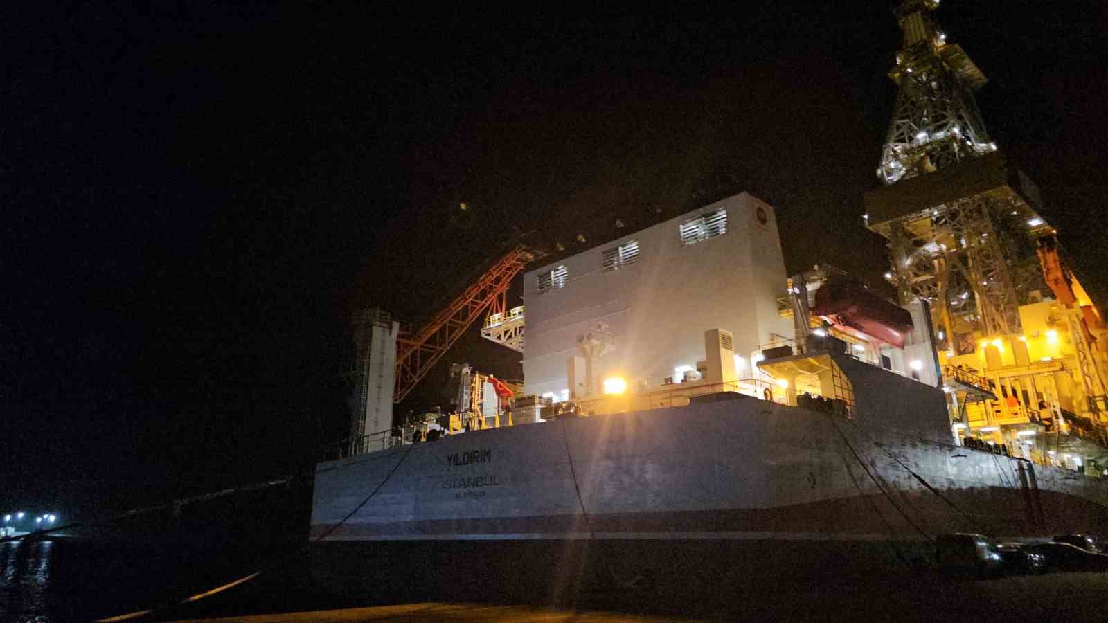 Bakan Bayraktar’dan Filyos’ta sondaj müjdesi: Karadeniz’de iki yeni keşif kuyusu açılıyor
