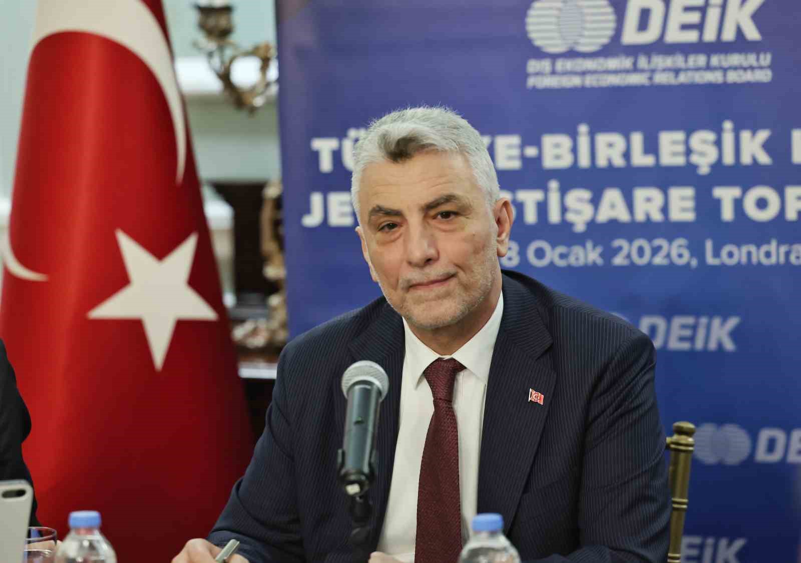 Bakan Bolat, Birleşik Krallık’ta faaliyet gösteren Türk iş adamlarıyla buluştu
