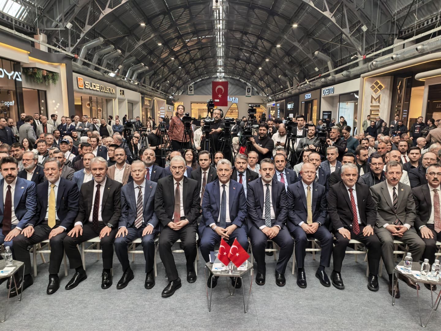 Bakan Bolat: "Kişi başına düşen milli gelir 2025’te 18 bin 40 dolara yükselerek tüm zamanların en yüksek seviyesinde gerçekleşmiştir"
Bakan Bolat: "Kişi başına düşen milli gelir 2025’te 18 bin 40 dolara yükselerek tüm zamanların en yüksek seviyesinde gerçekleşmiştir"