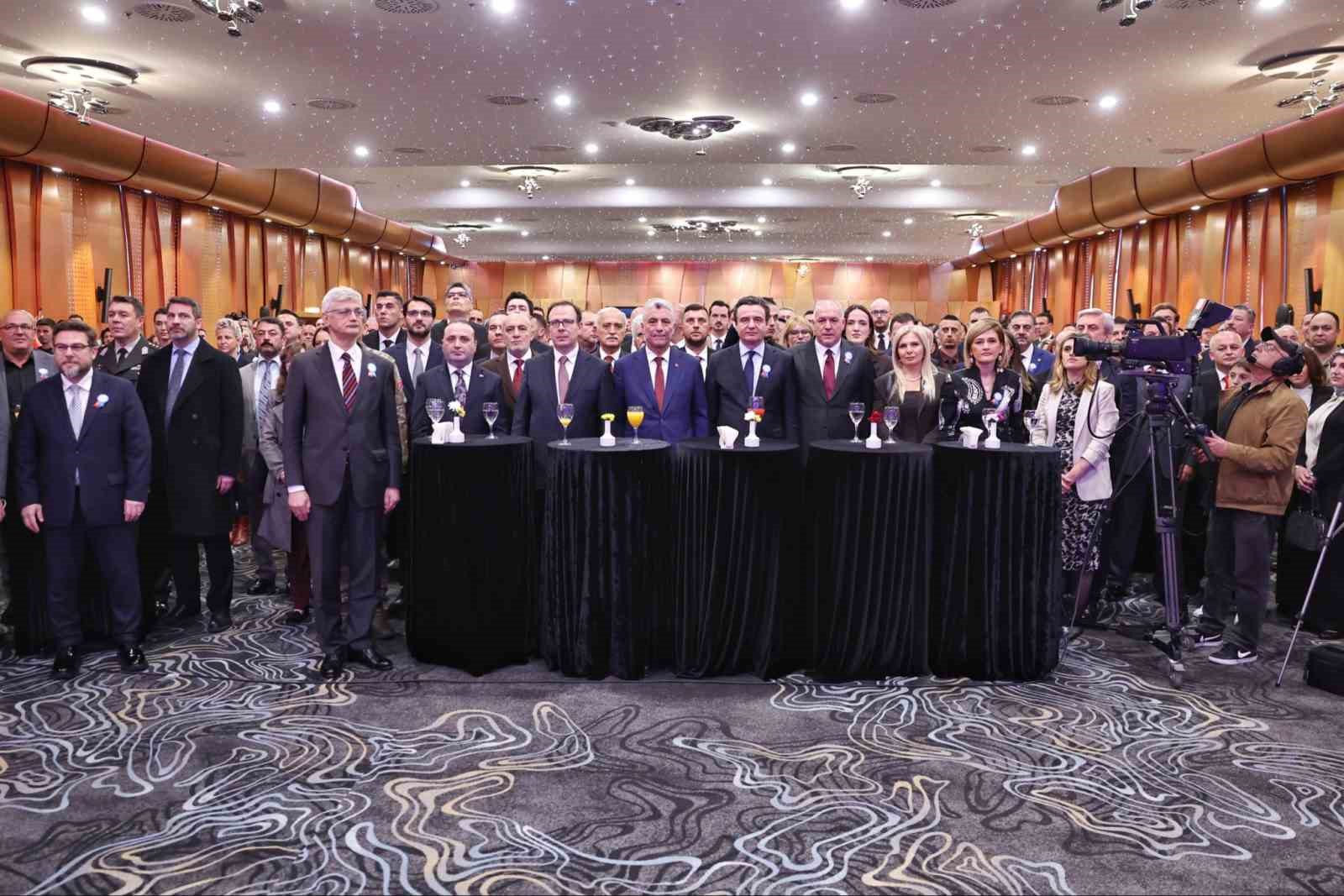 Bakan Bolat, "Kosova Türkleri Milli Bayramı" resepsiyonuna katıldı
