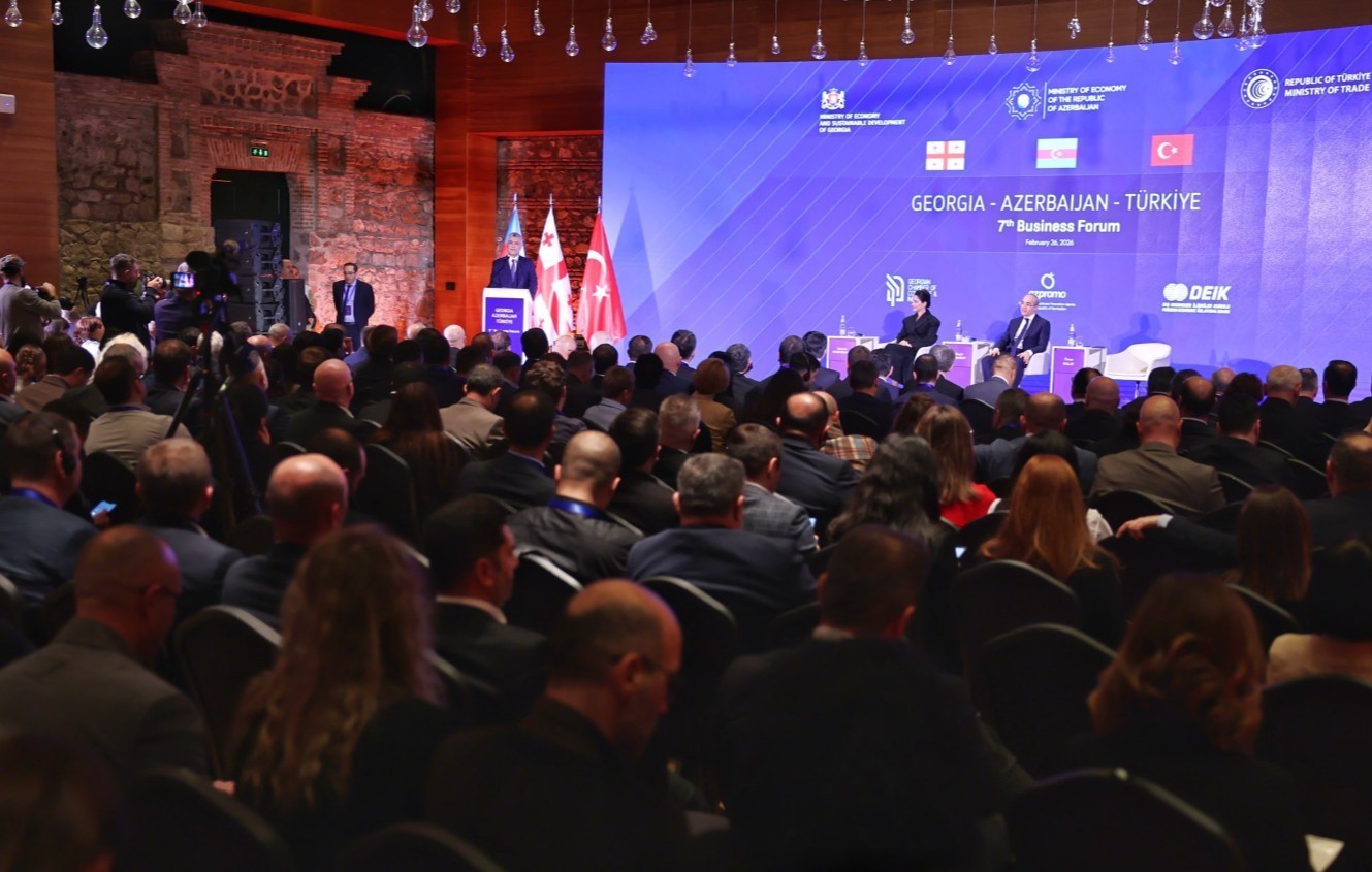 Bakan Bolat, Türkiye-Azerbaycan-Gürcistan İş Forumu’na katıldı

