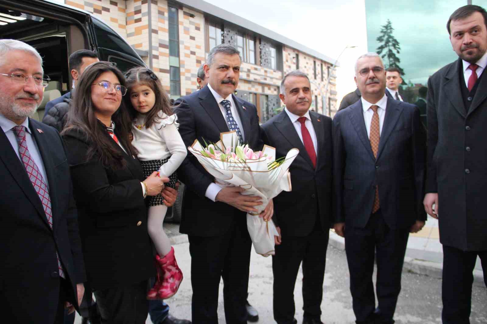 Bakan Çiftçi, 5 yıl valilik yaptığı Çorum’u ziyaret etti
