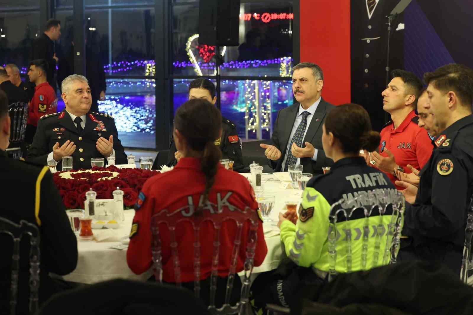 Bakan Çiftçi: "Artık oyun kuran bir Türkiye var"
