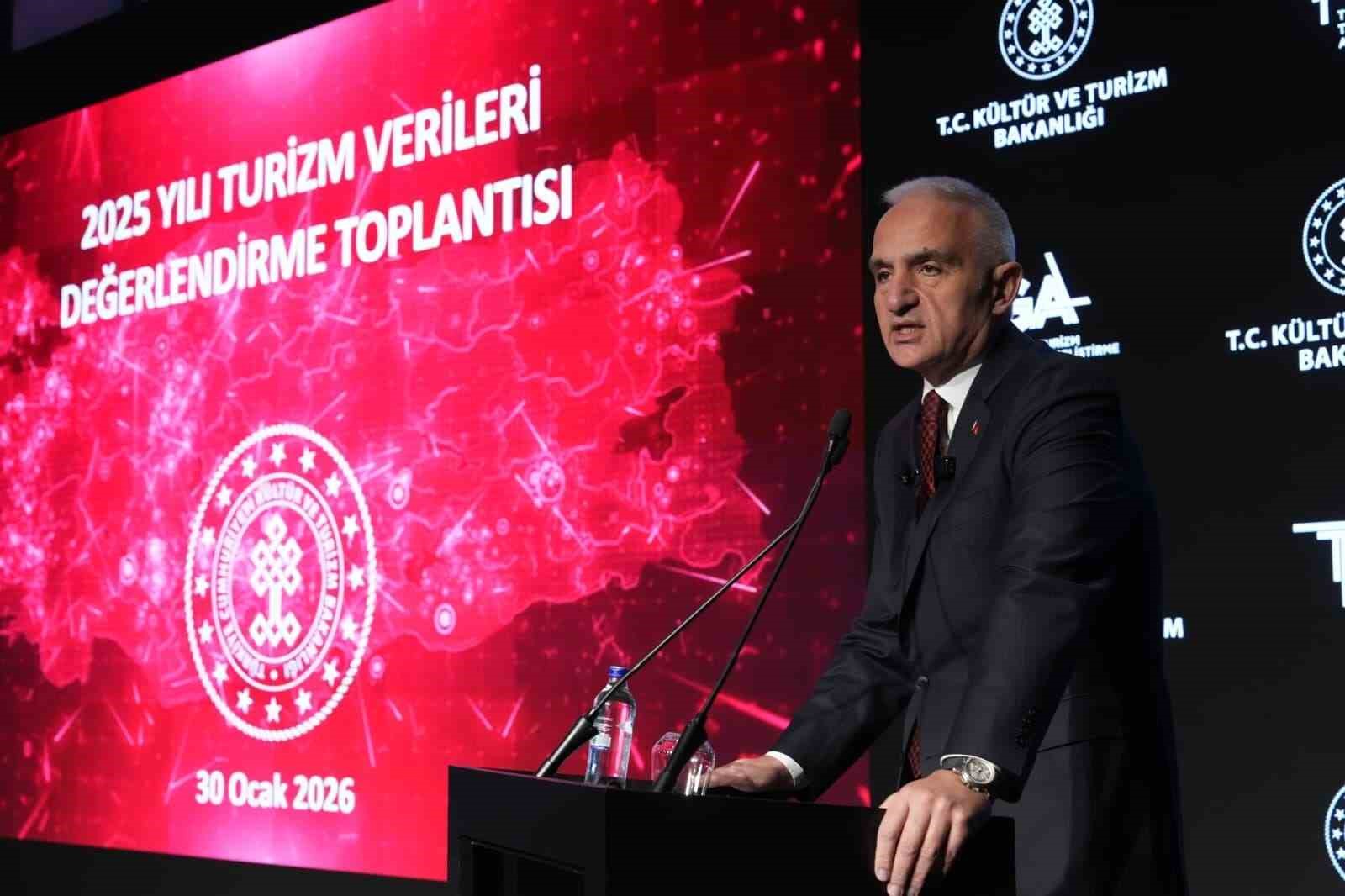 Bakan Ersoy: "2025 turizm geliri 65,2 milyar dolar"
