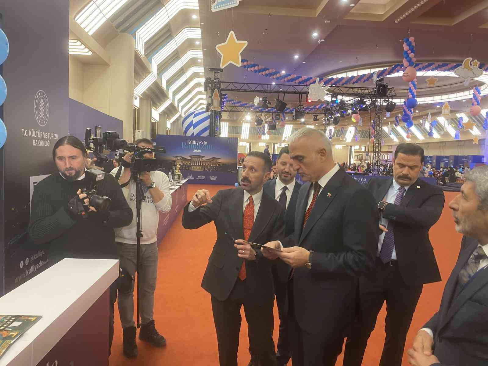 Bakan Ersoy: "Bu sene çok daha organize, fazla katılımın olduğu bir etkinlikler silsilesi oluyor"
