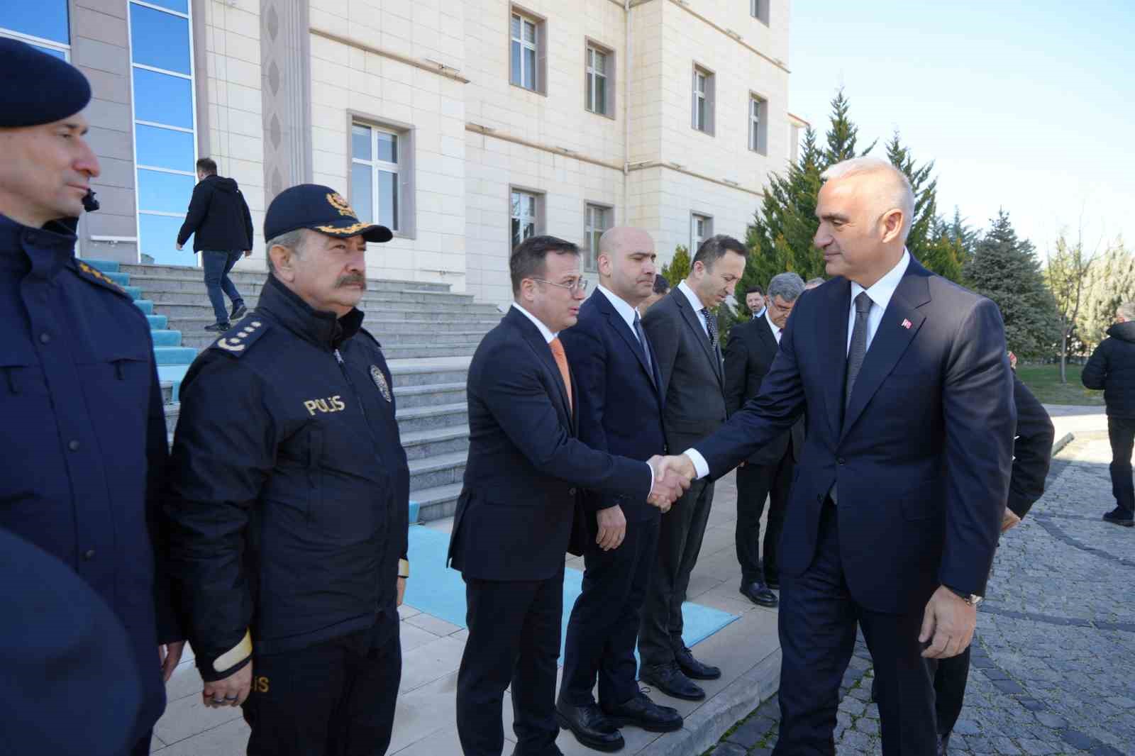 Bakan Ersoy: "Kültür ve turizm alanında elde ettiğimiz tarihi başarılarla ülkemiz üst liglere çıkmıştır"
