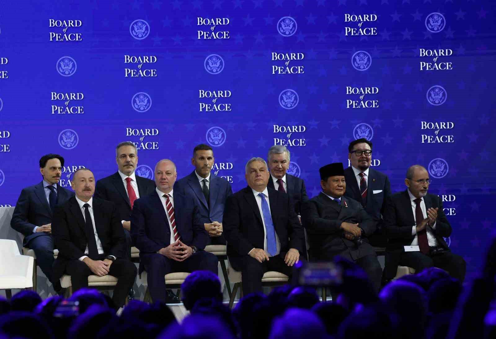 Bakan Fidan, Barış Kurulu Kuruluş Sözleşmesine imza attı
