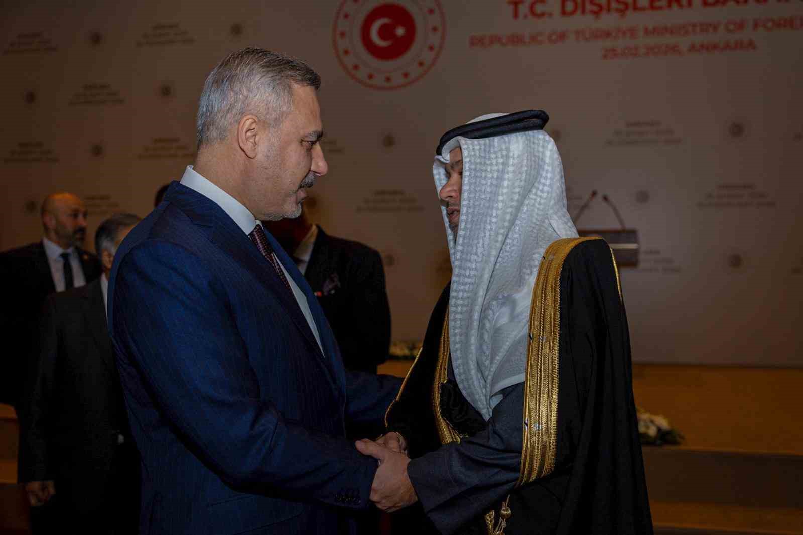 Bakan Fidan, İİT üyesi ve gözlemcisi ülkelerin büyükelçileriyle iftarda bir araya geldi
