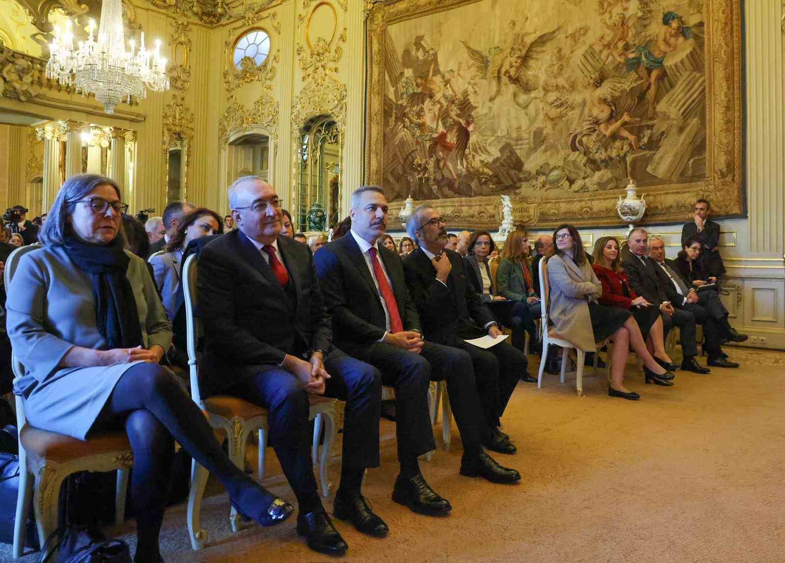 Bakan Fidan, Lizbon’da Büyükelçiler Konferansı’nda hitap etti
