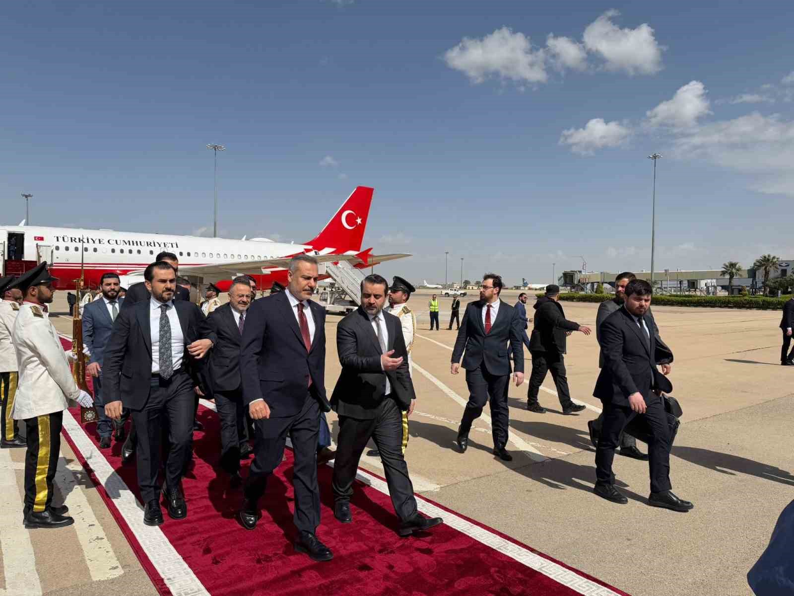 Bakan Fidan, Suriye’de
Bakan Fidan, Suriye’de