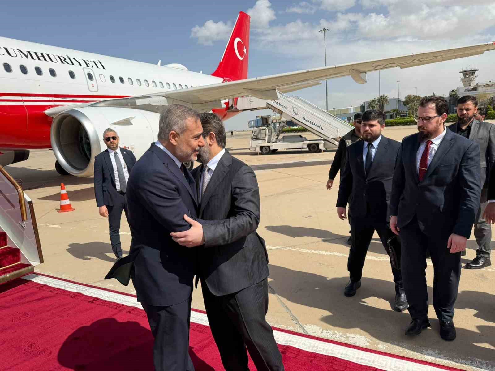 Bakan Fidan, Suriye’de
Bakan Fidan, Suriye’de