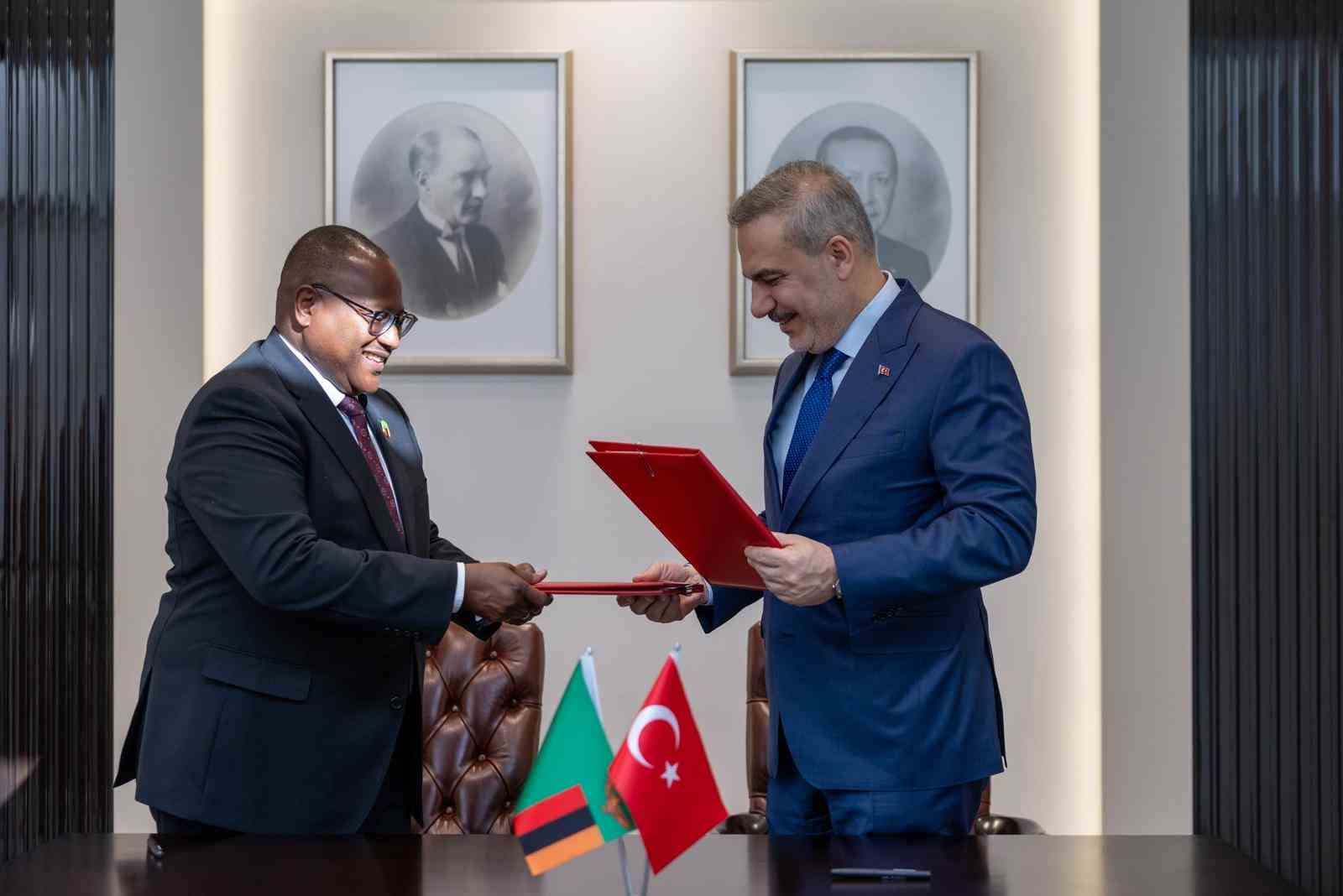 Bakan Fidan, Zambiya Dışişleri Bakanı Haimbe ile bir araya geldi
