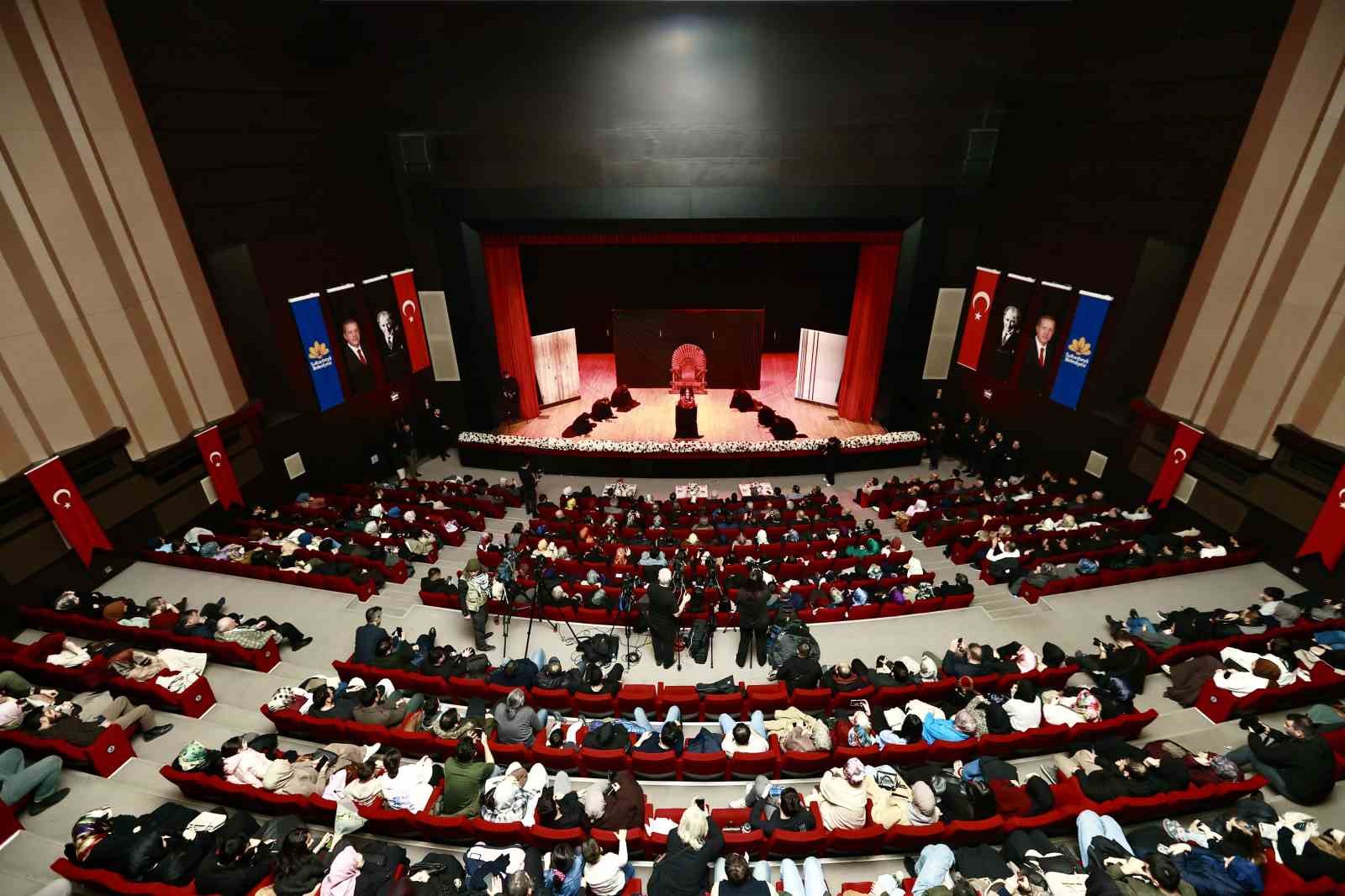 Bakan Göktaş: "Aileyi değersiz kılan programlardan vatandaş çok şikayetçi"
