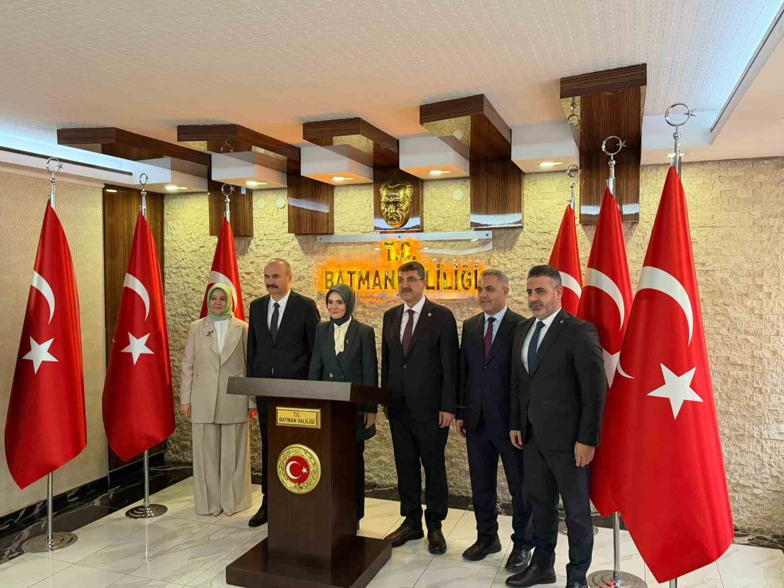 Bakan Göktaş Batman’da temaslarda bulundu
