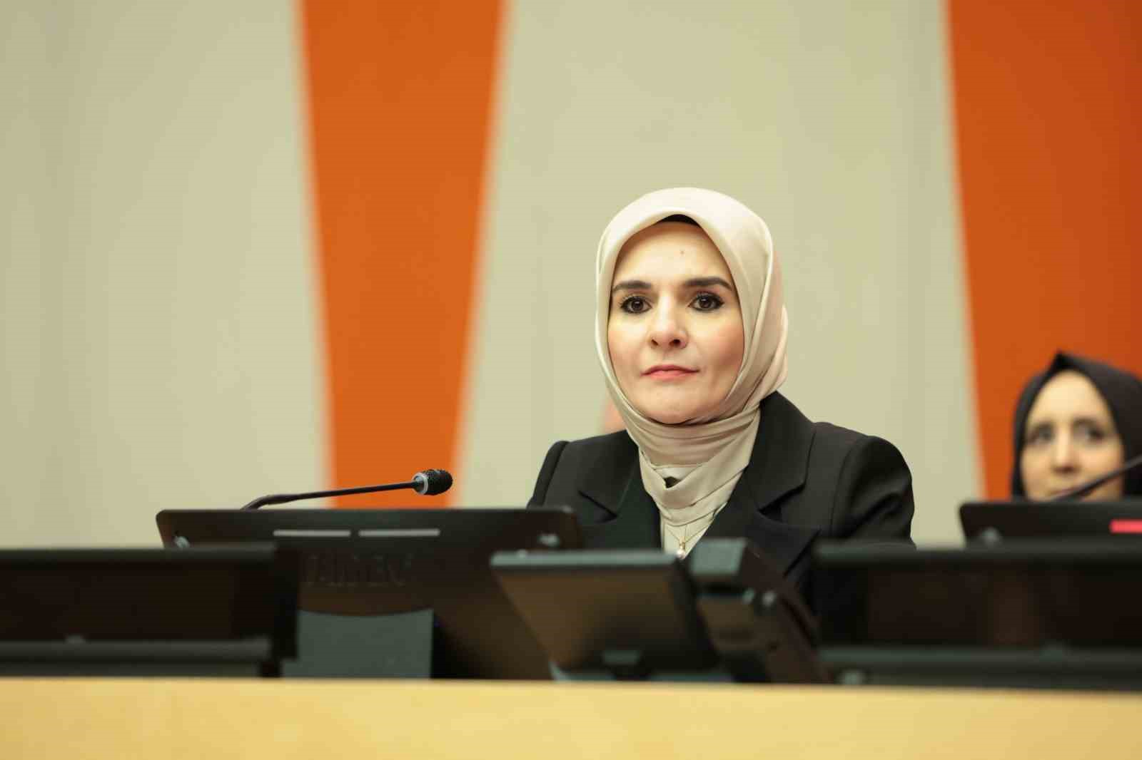 Bakan Göktaş: "Çatışmalar, insani krizler ve doğal afetler kadınları ve kız çocuklarını orantısız etkiliyor"
