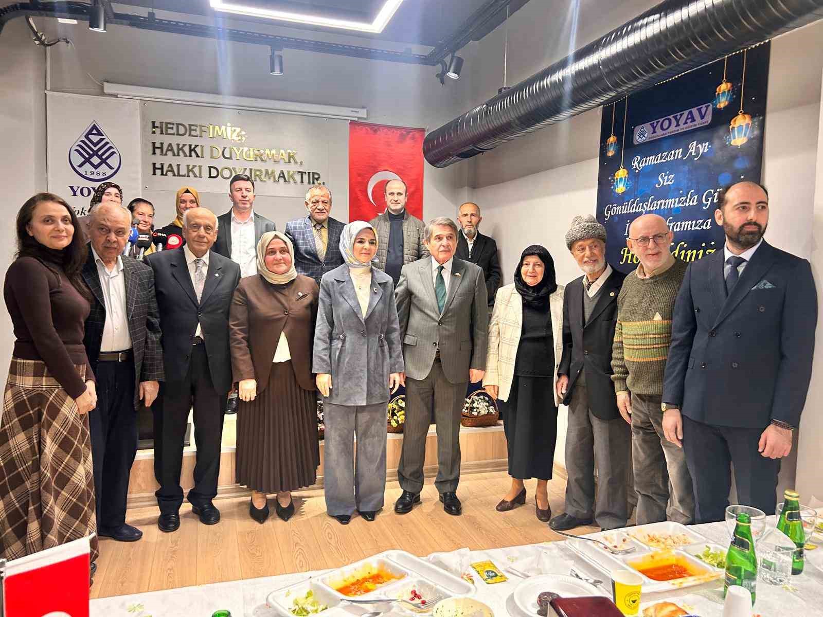 Bakan Göktaş: "Güçlü bir gelecek, hedefi olan, çalışan ve değerlerinden kopmayan gençlerle mümkündür"
Bakan Göktaş: "Güçlü bir gelecek, hedefi olan, çalışan ve değerlerinden kopmayan gençlerle mümkündür"