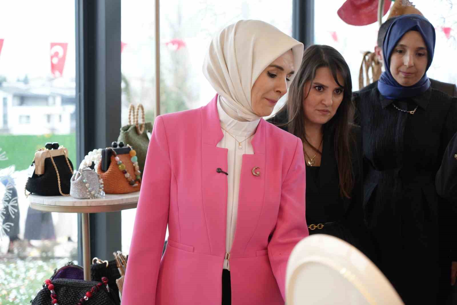 Bakan Göktaş: "Kadın emeği artık gizli kalmıyor"
