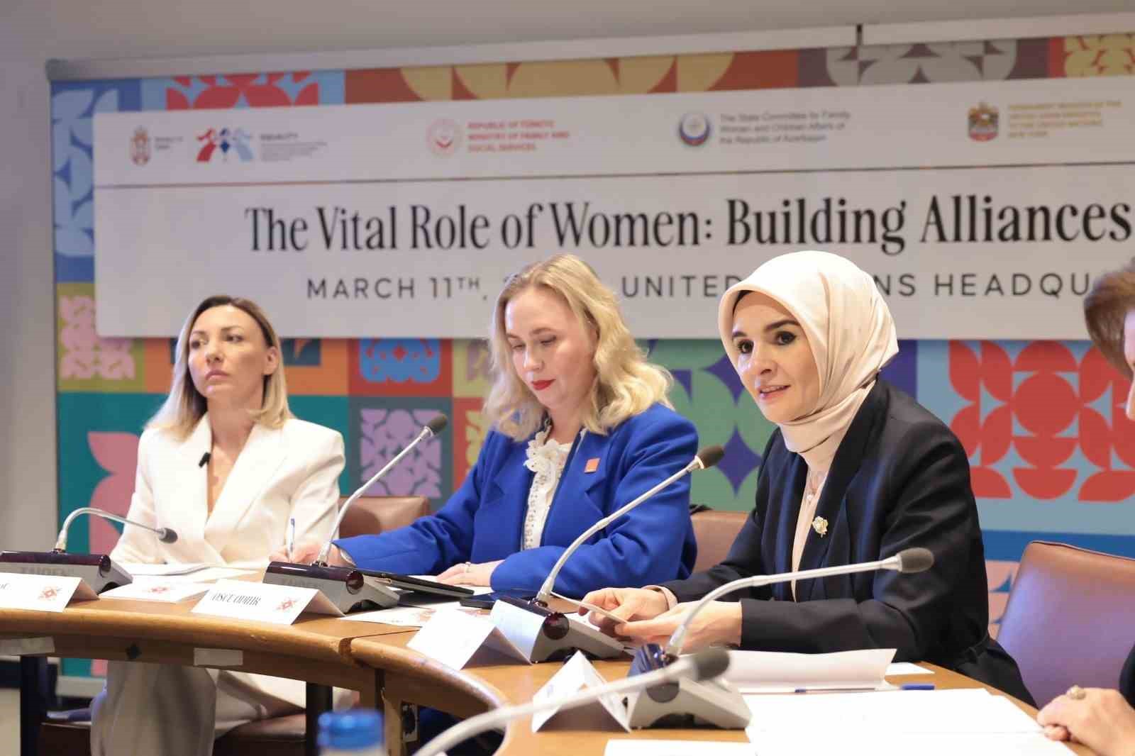 Bakan Göktaş: "Kadın ve erkek için fırsat eşitliğini esas alan iş ve satın alma uygulamalarını güçlendireceğiz"
