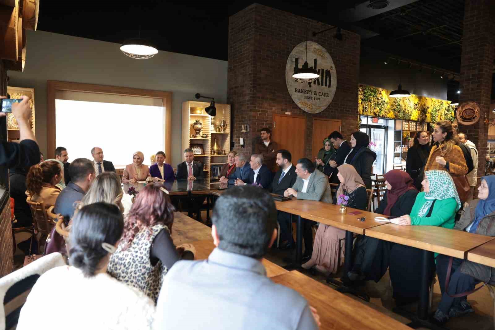 Bakan Göktaş: "Kadınların üretimde, istihdamda ve girişimcilikte daha güçlü şekilde yer aldığı bir Türkiye için çalışmalarımıza kararlılıkla devam edeceğiz"
