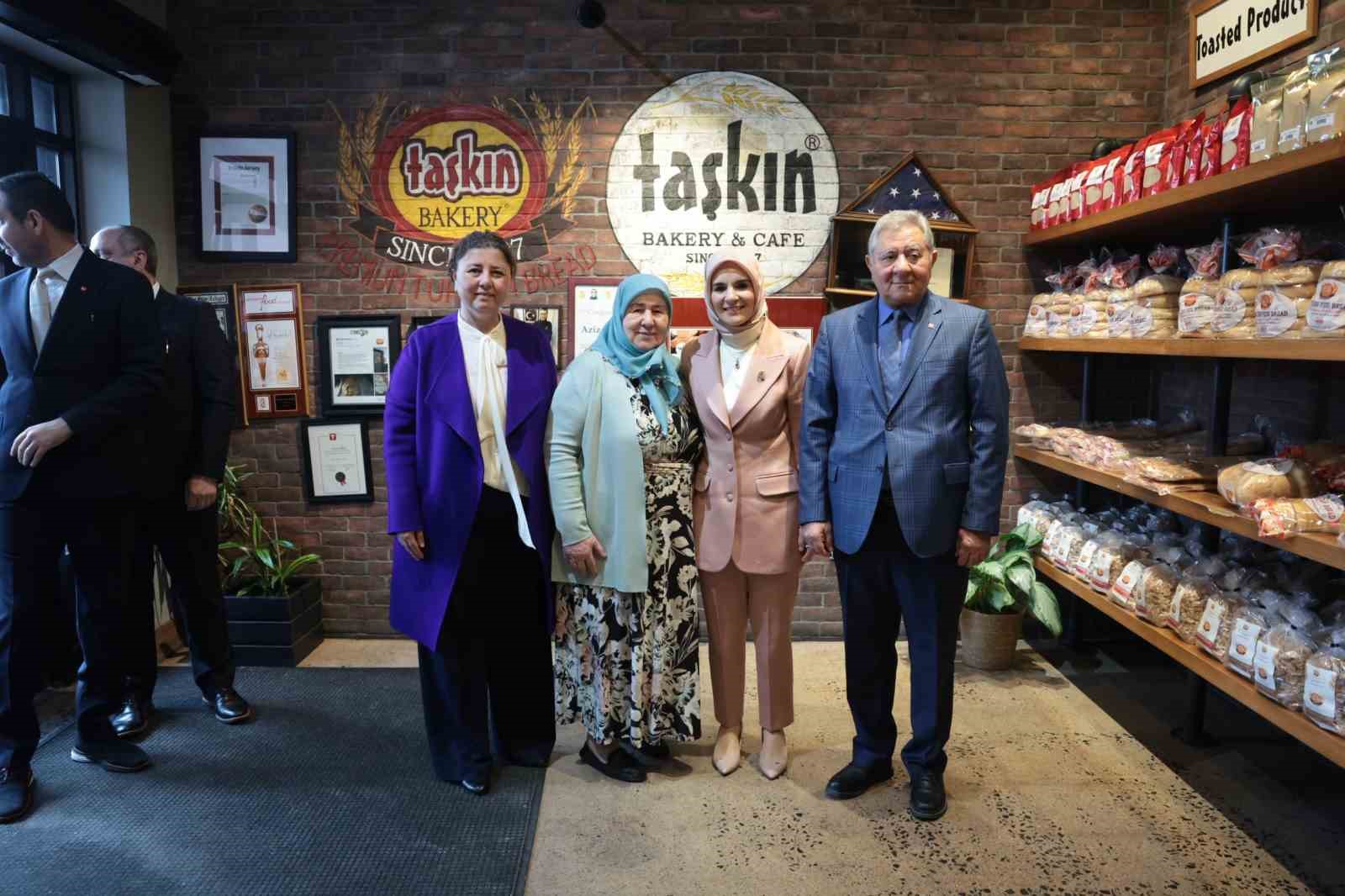 Bakan Göktaş: "Kadınların üretimde, istihdamda ve girişimcilikte daha güçlü şekilde yer aldığı bir Türkiye için çalışmalarımıza kararlılıkla devam edeceğiz"
