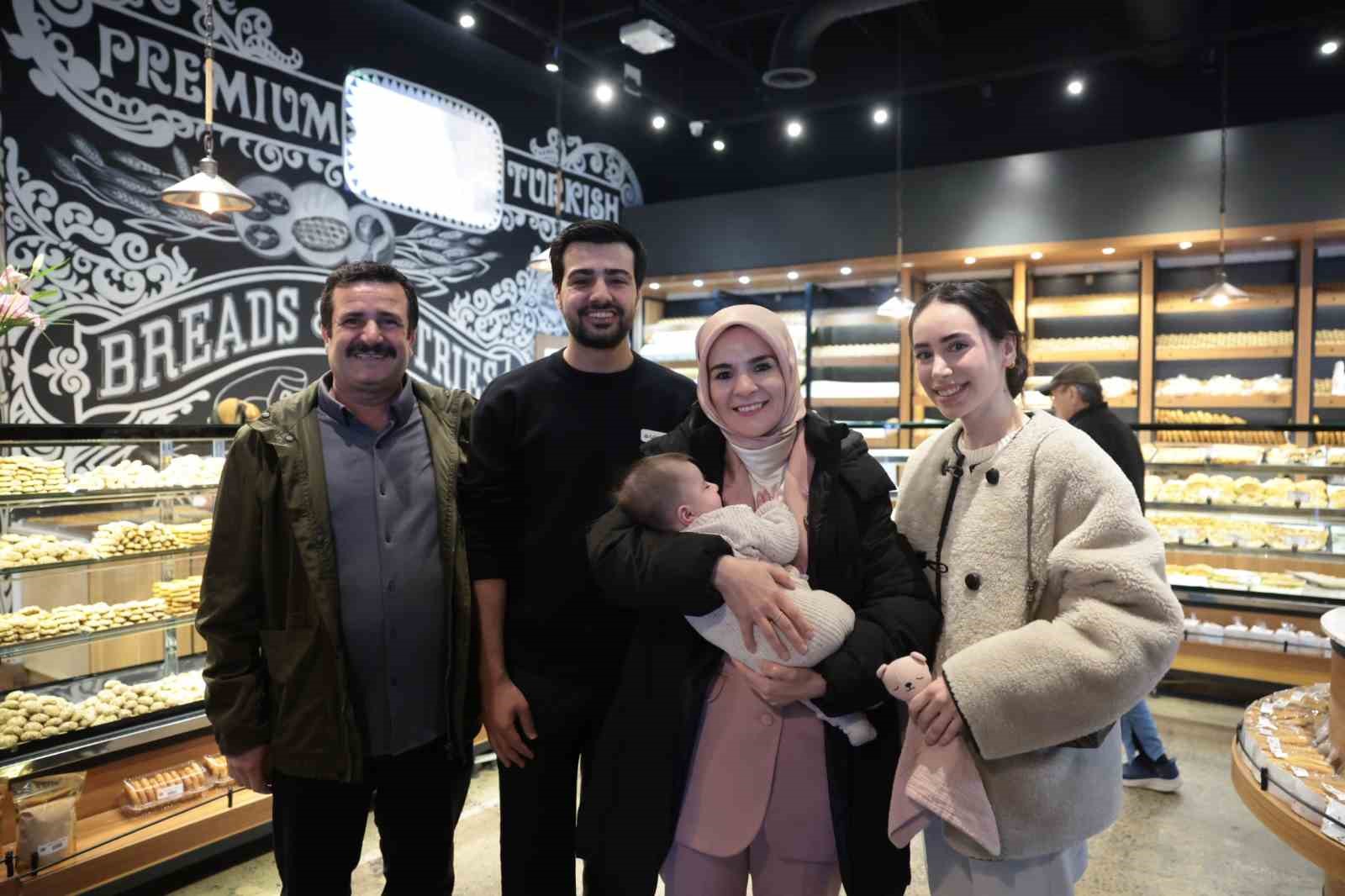 Bakan Göktaş: "Kadınların üretimde, istihdamda ve girişimcilikte daha güçlü şekilde yer aldığı bir Türkiye için çalışmalarımıza kararlılıkla devam edeceğiz"
