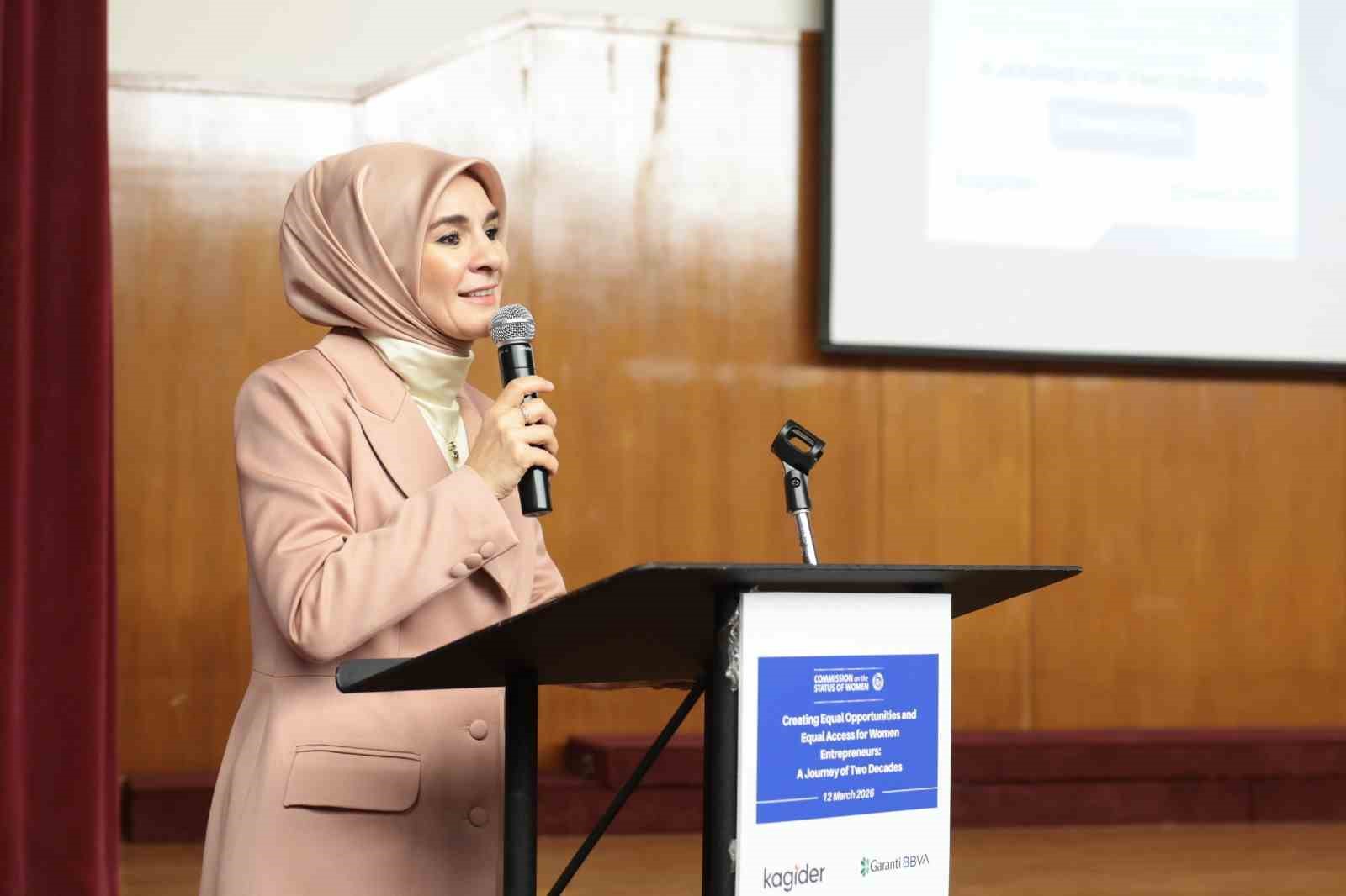 Bakan Göktaş: "Kadınların üretimde, istihdamda ve girişimcilikte daha güçlü şekilde yer aldığı bir Türkiye için çalışmalarımıza kararlılıkla devam edeceğiz"
