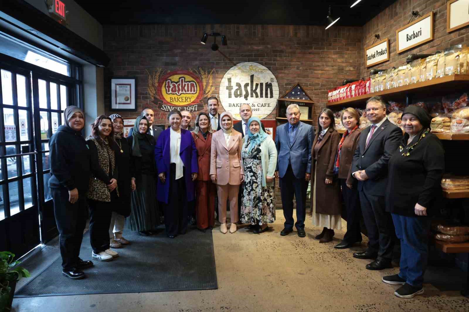 Bakan Göktaş: "Kadınların üretimde, istihdamda ve girişimcilikte daha güçlü şekilde yer aldığı bir Türkiye için çalışmalarımıza kararlılıkla devam edeceğiz"
