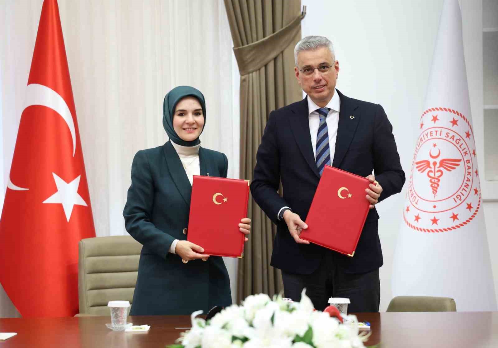 Bakan Göktaş: "Sağlıklı hayat merkezlerimizde aile bakanlığımızın da irtibat birimi oluşacak"
