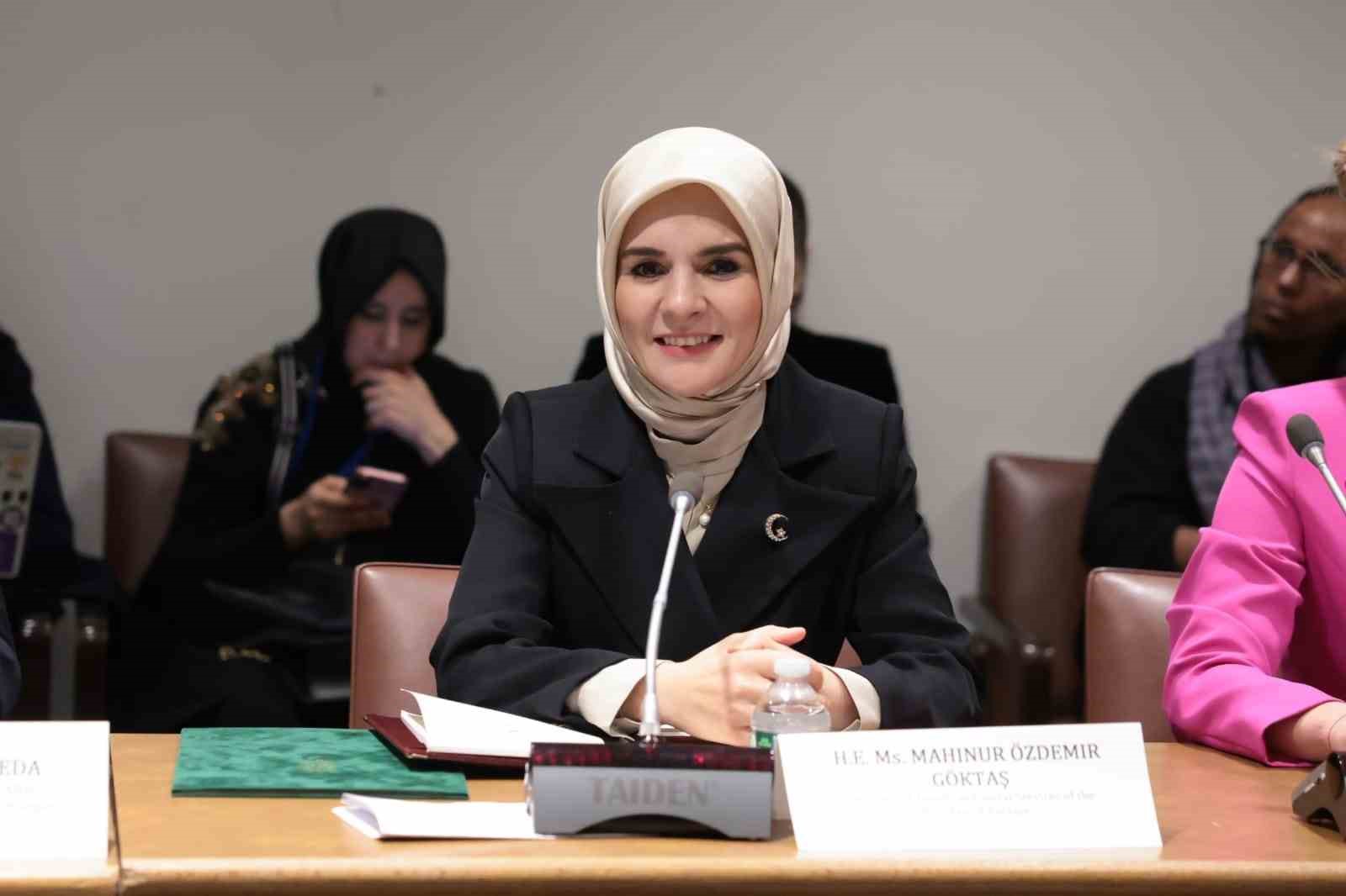 Bakan Göktaş: "Türkiye olarak, aileyi koruyan, kadınlar ve kız çocukları için güvenliği ve adalete erişimi teminat altına alan yaklaşımları destekliyoruz"
