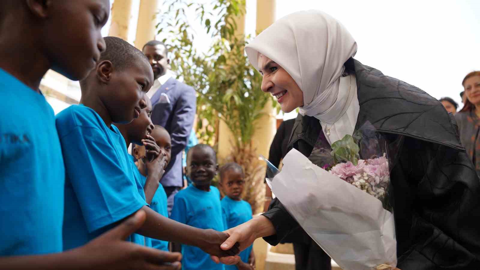 Bakan Göktaş: "Türkiye olarak sosyal hizmetler alanındaki tecrübemizi Senegal ile paylaşmaya hazırız"
Bakan Göktaş: "Türkiye olarak sosyal hizmetler alanındaki tecrübemizi Senegal ile paylaşmaya hazırız"