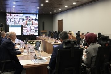 Bakan Göktaş ve Bakan Çiftçi, 81 ilin valisi ile çevrimiçi toplantı yaptı
