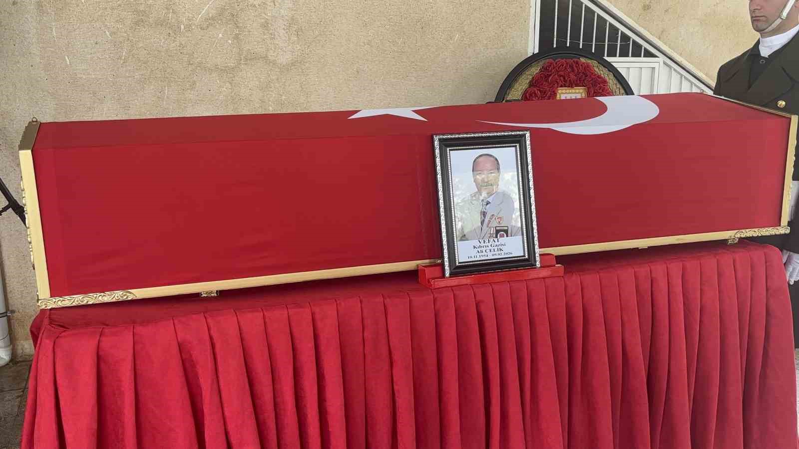 Bakan Güler, Kilis’te Kıbrıs Gazisi’nin cenazesine katıldı
