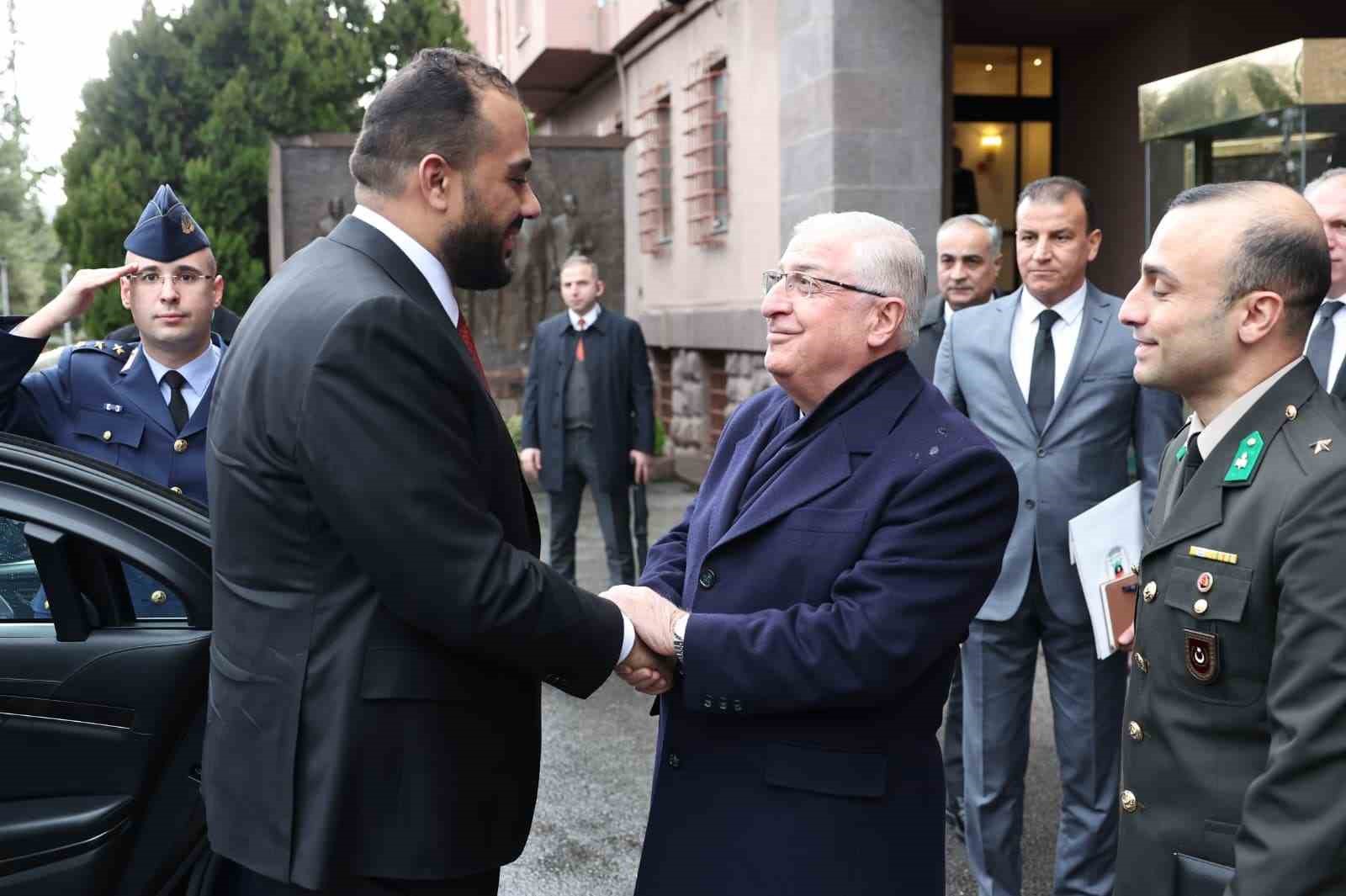 Bakan Güler, Libya Savunma Bakan Vekili Zubi’yi kabul etti
