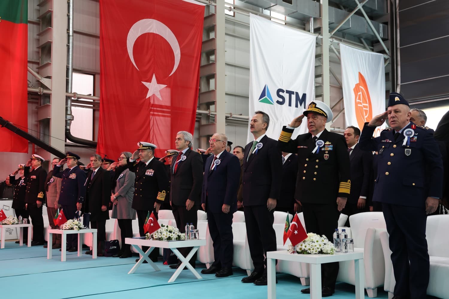 Bakan Güler, Portekizli mevkidaşı Melo ile İstanbul’da buluştu
