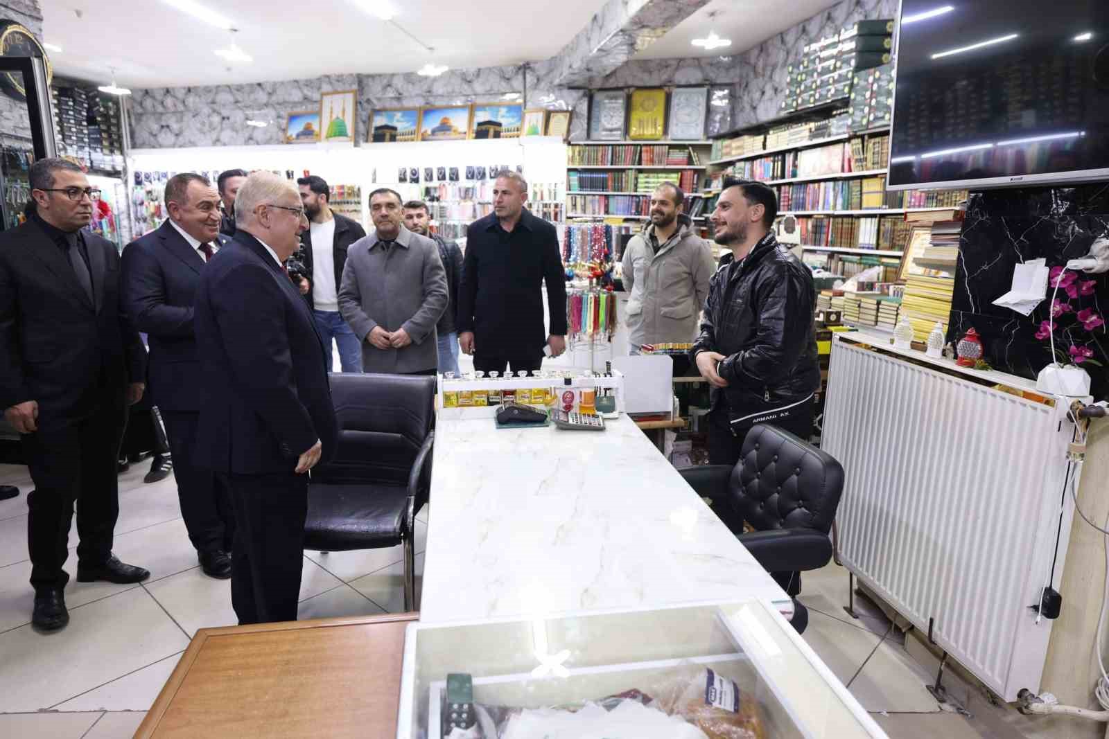 Bakan Güler: "Türkiye, çatışmanın değil barışın ve sağduyunun tarafında yer almaktadır"
