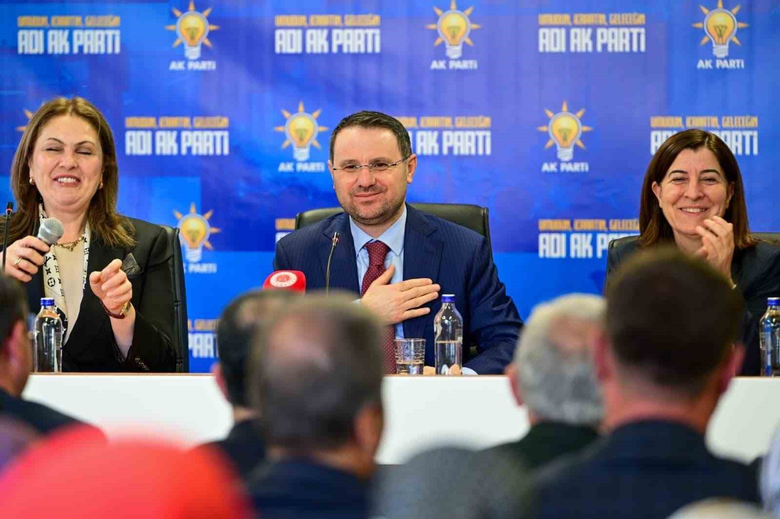 Bakan Gürlek: "AK Parti dava partisidir, gönül partisidir"
