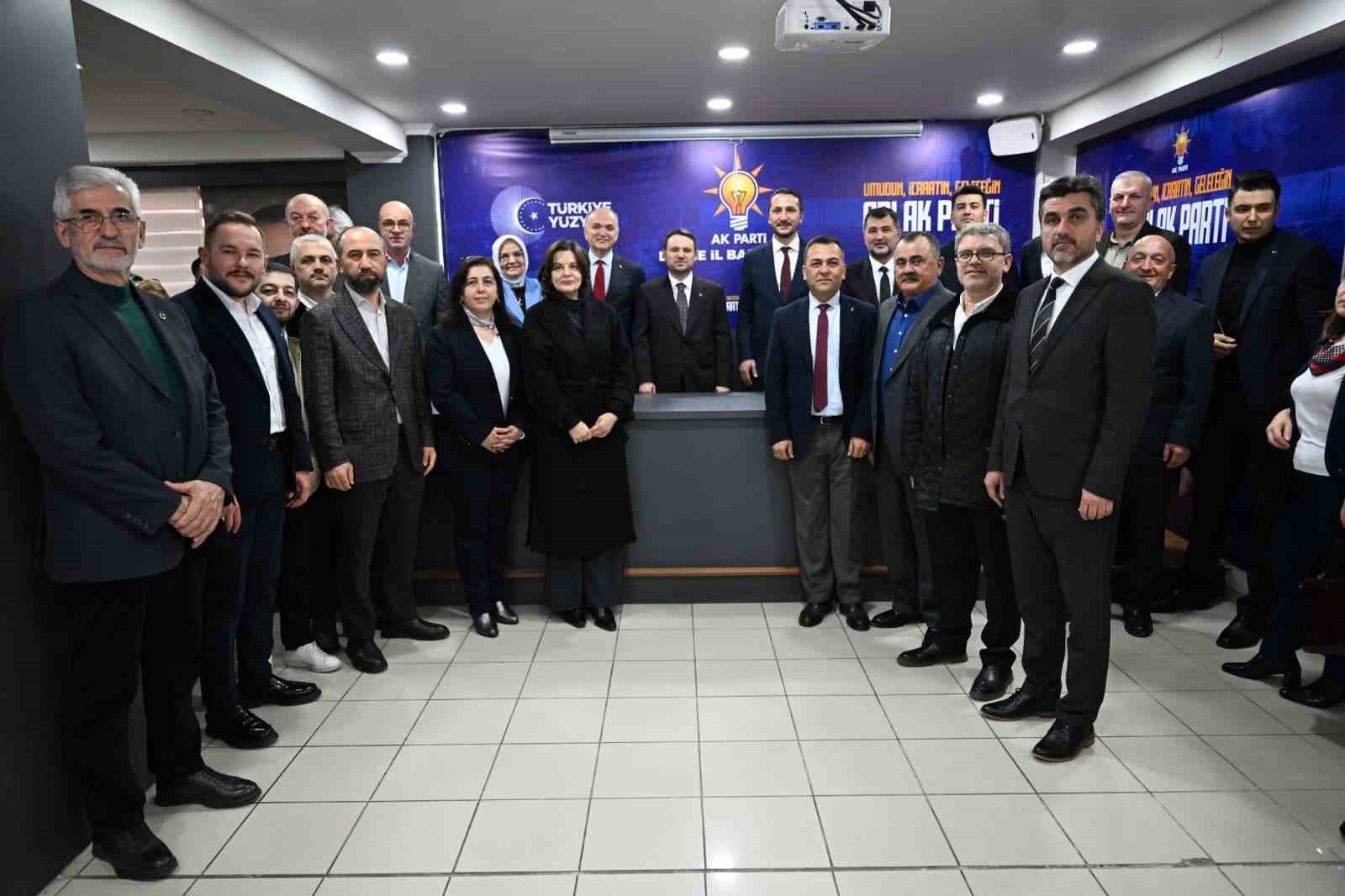 Bakan Gürlek: "Bu ateş çemberinde ülkemiz huzurlu, güvenli"
Bakan Gürlek: "Bu ateş çemberinde ülkemiz huzurlu, güvenli"