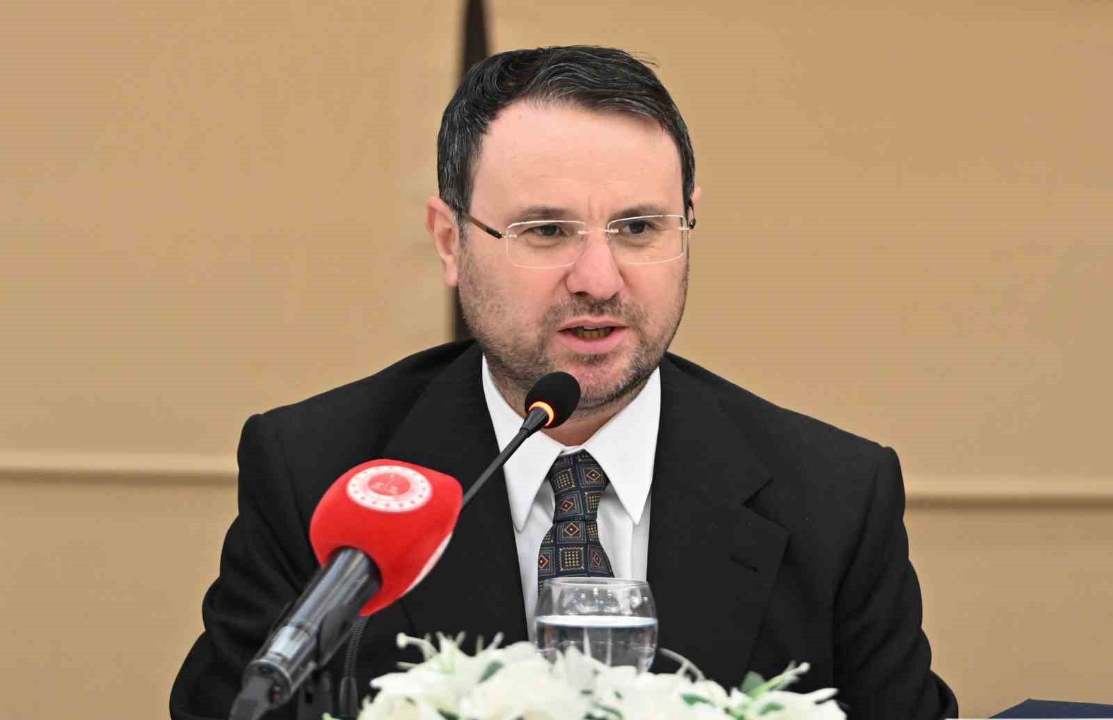 Bakan Gürlek: "İzmir, Ankara ve İstanbul’da bir irtibat bürosu kuracağız"
