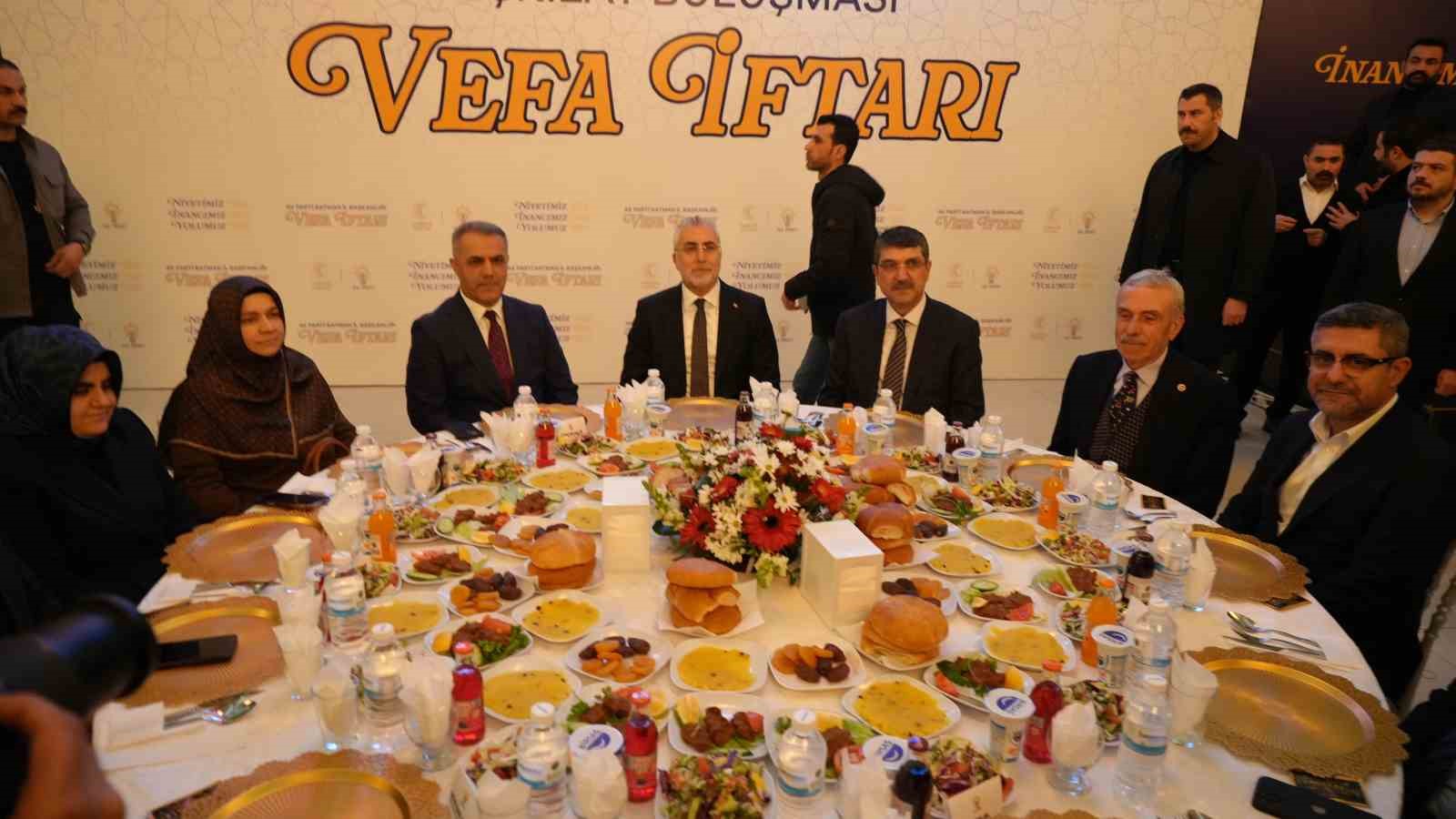 Bakan Işıkhan: "Batman’a 2002’den bu yana 12 milyar TL teşvik sağladık"
