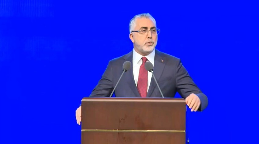 Bakan Işıkhan: "GÜÇ Programı, çalışma ve üretme alışkanlığını gençlerimize kazandıracak bir program olacaktır"
Bakan Işıkhan: "GÜÇ Programı, çalışma ve üretme alışkanlığını gençlerimize kazandıracak bir program olacaktır"