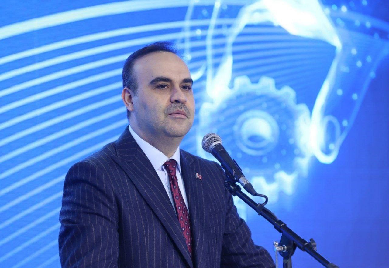 Bakan Kacır: "Daha yaşanabilir ve adil bir dünya için israfı azaltmak, kaynaklara sahip çıkmak ve sorumluluk almak hepimizin ortak görevi"
Bakan Kacır: "Daha yaşanabilir ve adil bir dünya için israfı azaltmak, kaynaklara sahip çıkmak ve sorumluluk almak hepimizin ortak görevi"