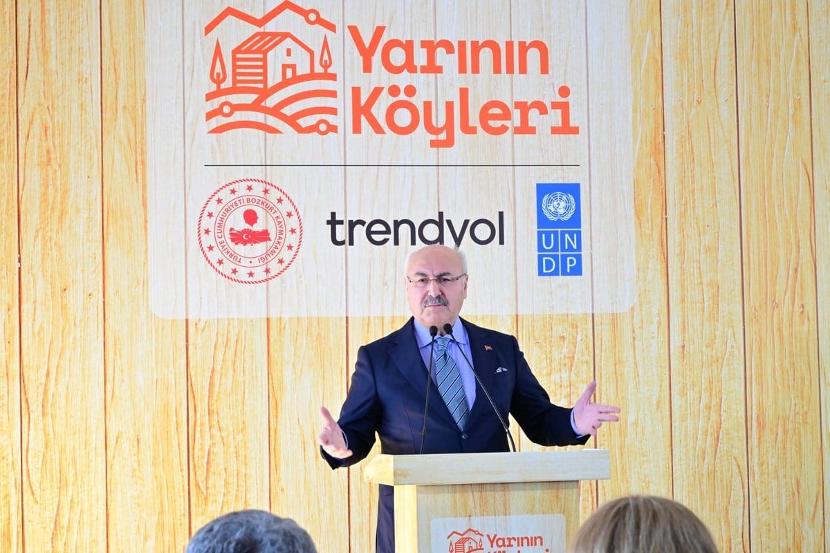 Bakan Kacır: "Dijital merkez, Denizli’nin üretim gücünü küresel ticaretle entegre edecek önemli bir adım"
