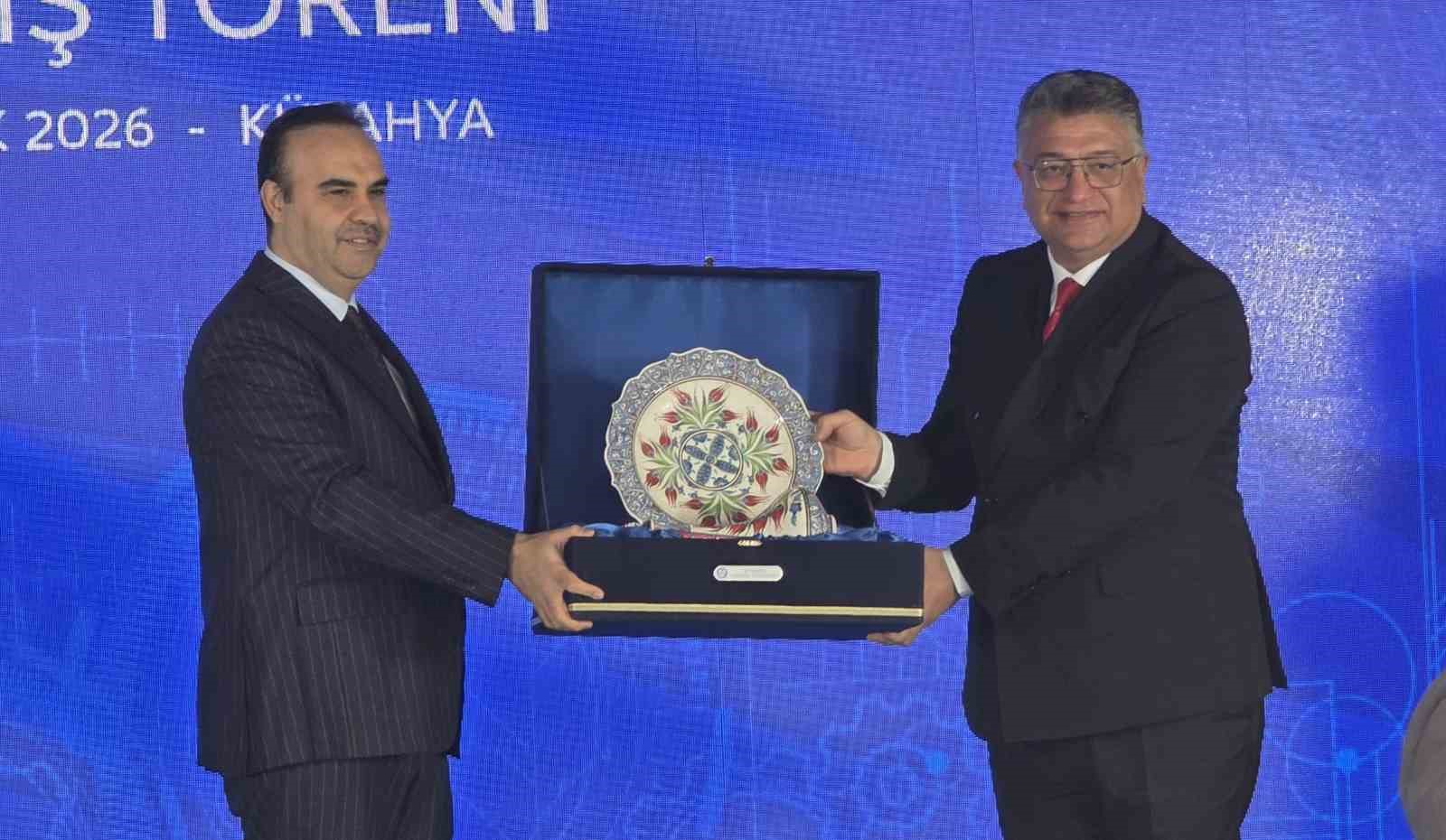 Bakan Kacır: "Kütahya’yı teknoloji ve inovasyonda lider şehirlerden biri haline getireceğiz"
