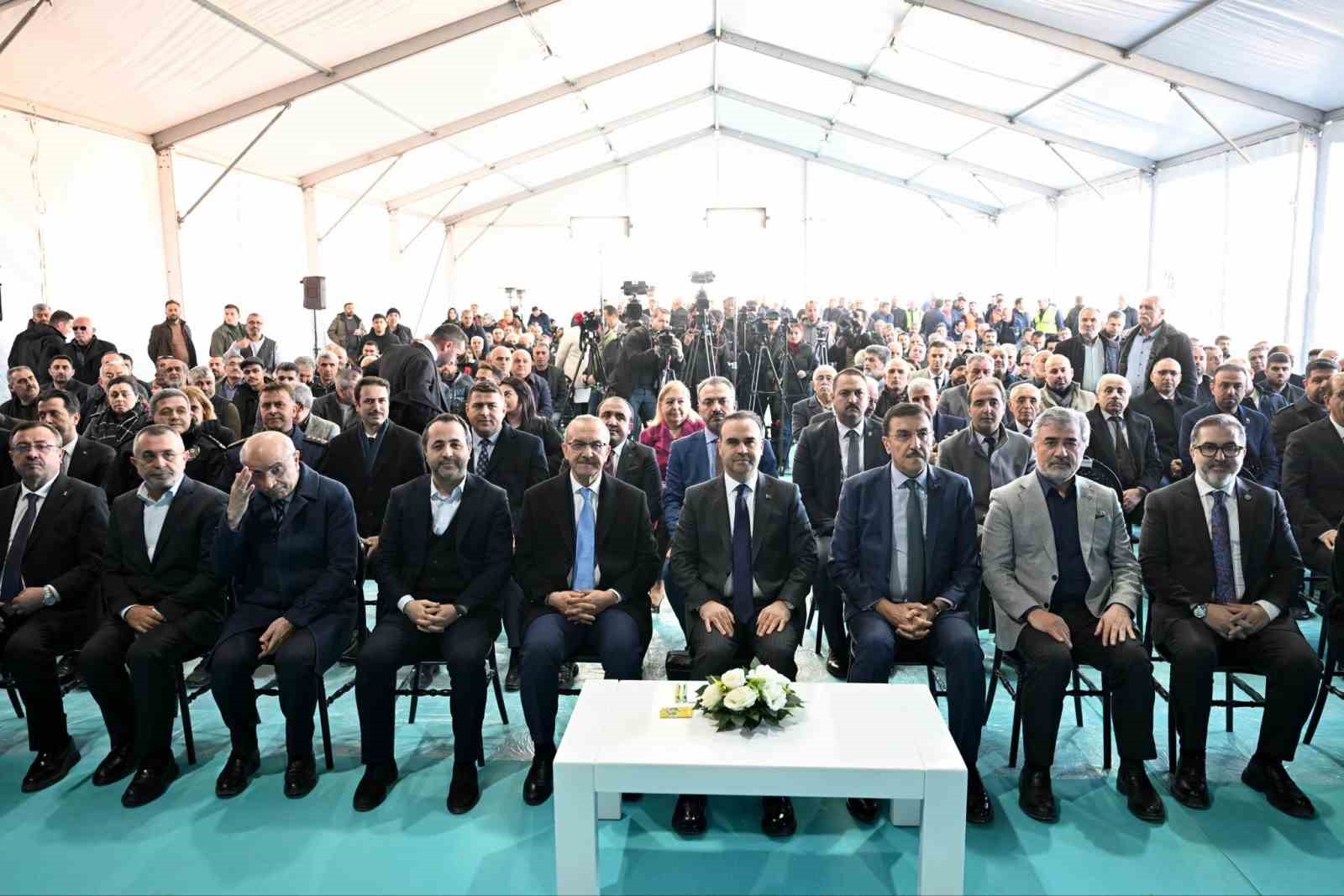 Bakan Kacır: "Teknoloji üreten ve geliştiren Türkiye idealini gerçeğe dönüştürdük"
