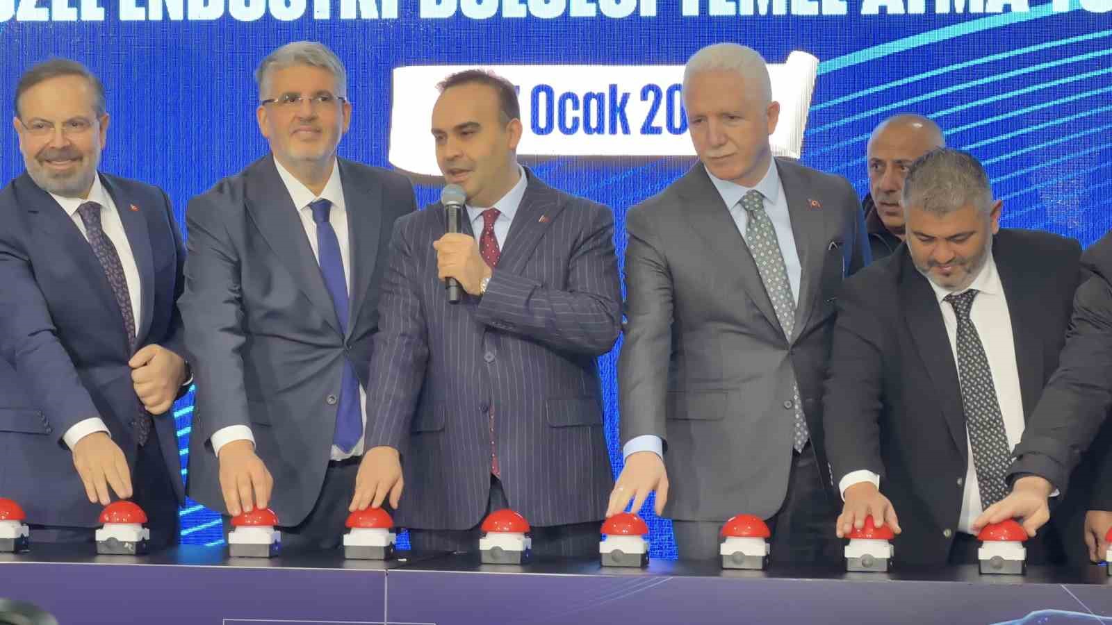Bakan Kacır: "Türkiye’yi üretim ve teknolojide bambaşka bir lige taşıyoruz"
