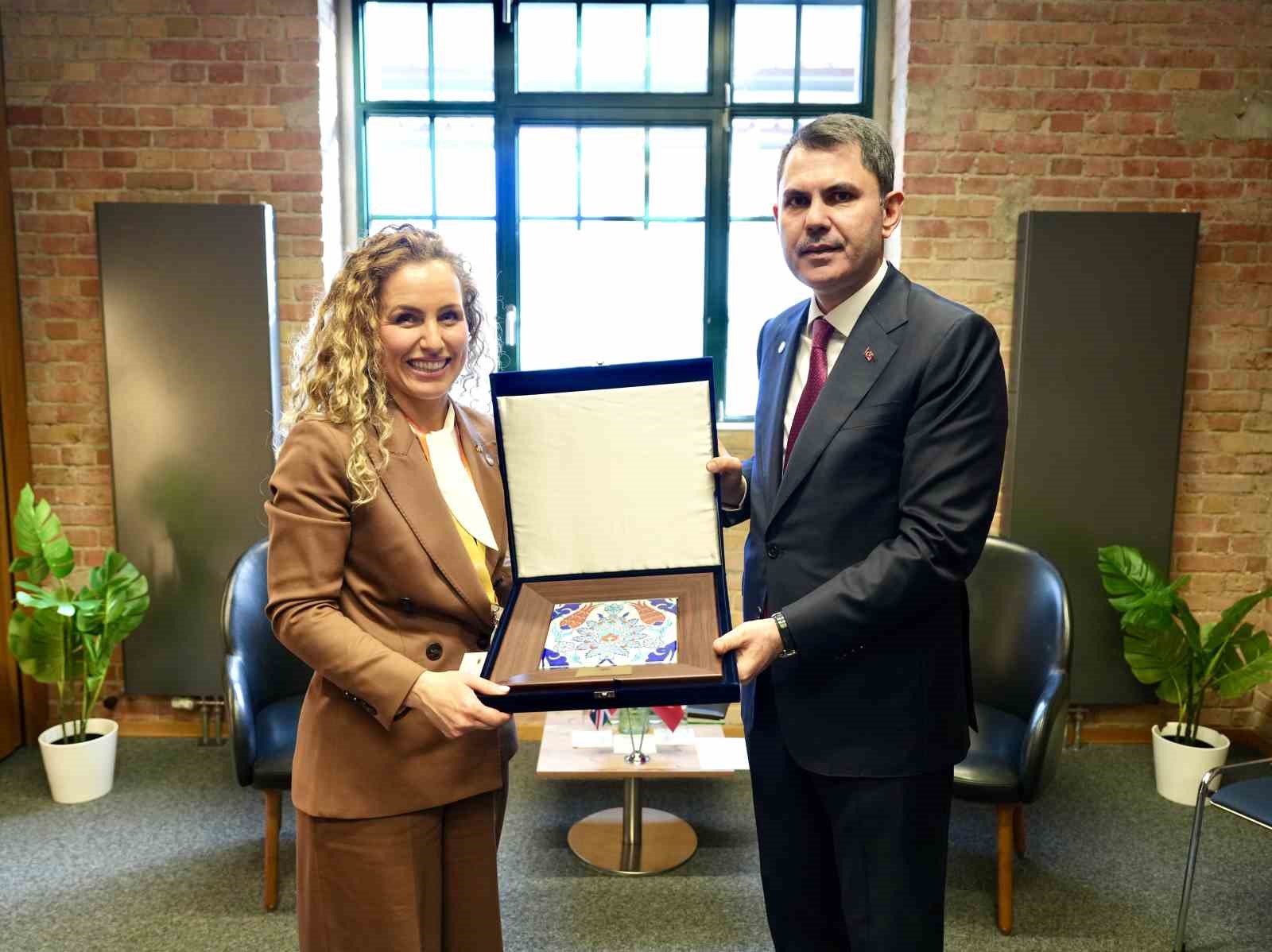 Bakan Kurum, BM İcra Sekreteri Stiell ve İngiliz, Alman ve Japon mevkidaşları ile görüştü
