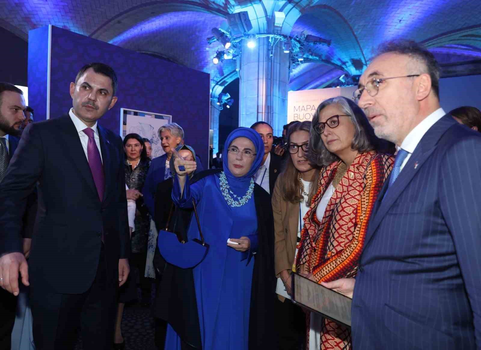 Bakan Kurum: "Daha adil bir dünya sıfır atık ile mümkün"
Bakan Kurum: "Daha adil bir dünya sıfır atık ile mümkün"