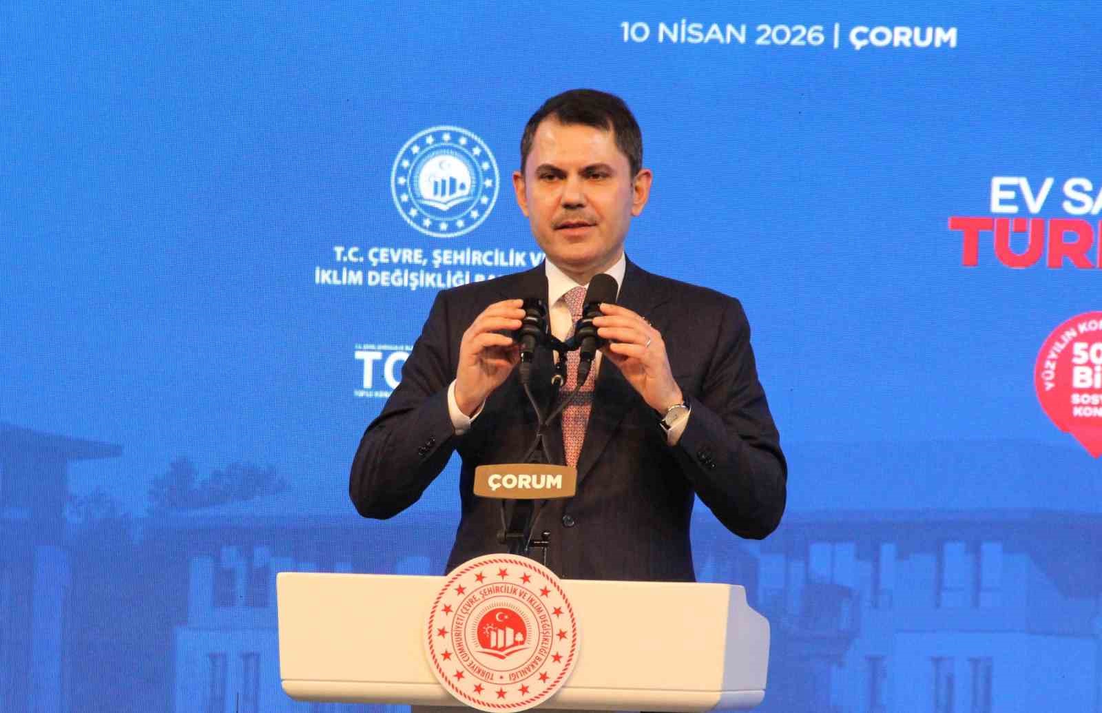 Bakan Kurum: "Deprem dönüşümü sosyal medya paylaşımıyla gerçekleşmez"
