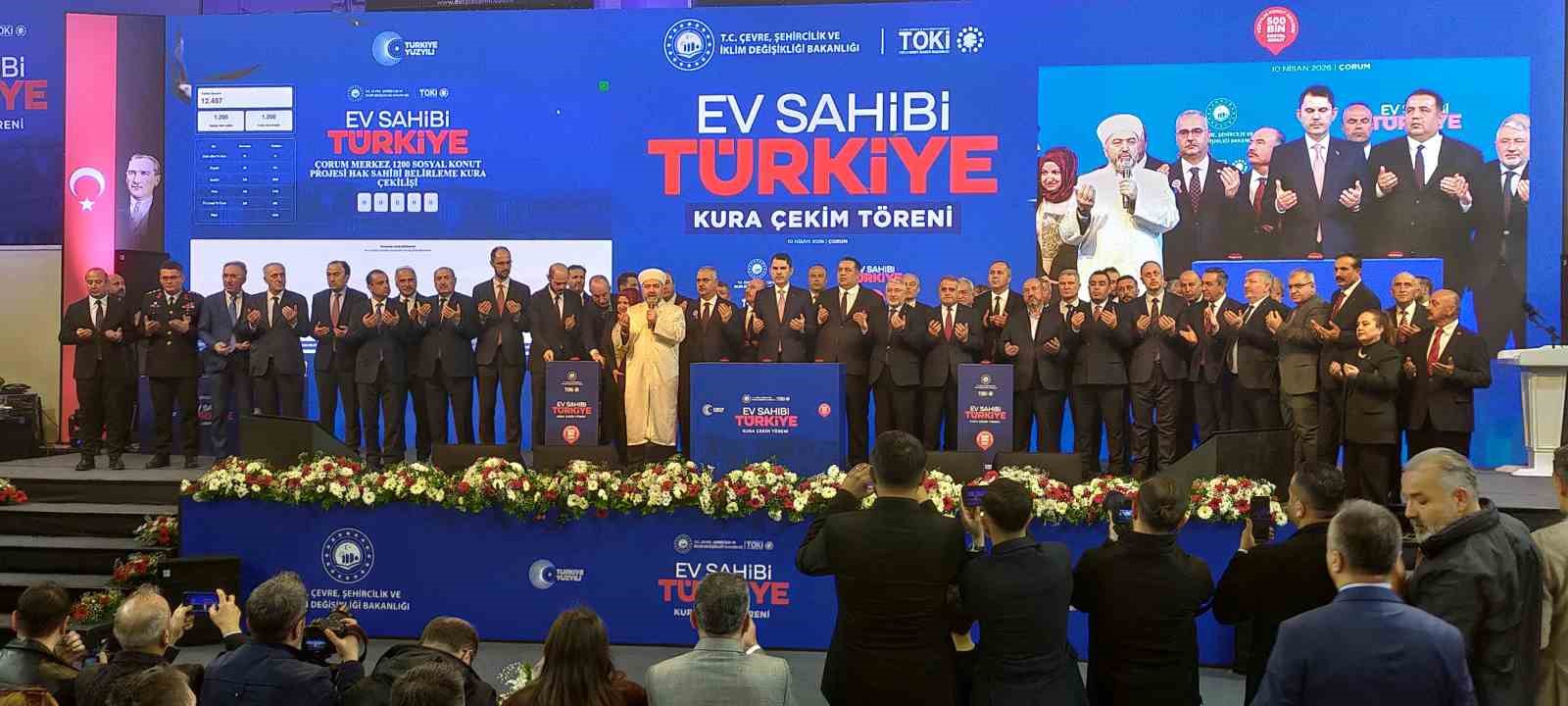 Bakan Kurum: "Deprem dönüşümü sosyal medya paylaşımıyla gerçekleşmez"
